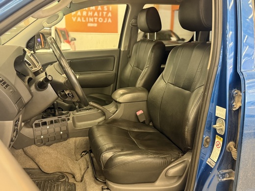 Toyota Hilux vaihtoauto