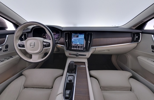 Volvo V90 Cross Country vaihtoauto