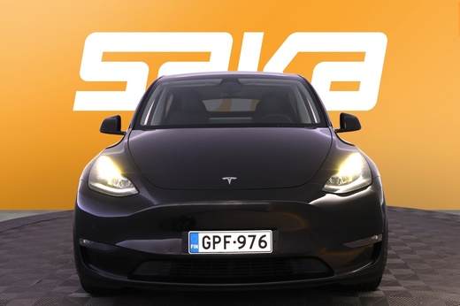Tesla Model Y vaihtoauto