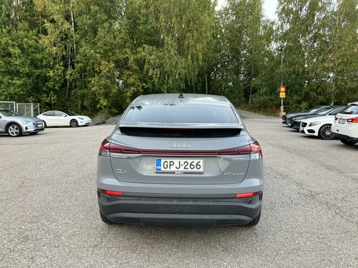 Audi Q4 e-tron vaihtoauto