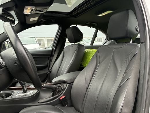 BMW 330 vaihtoauto
