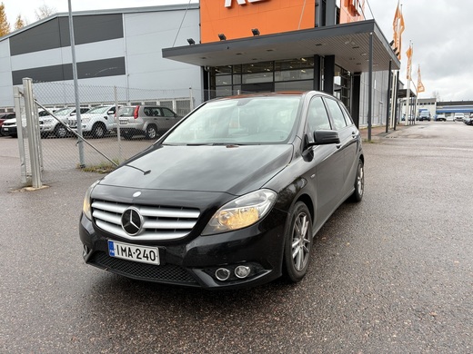 Mercedes-Benz B vaihtoauto