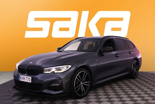 BMW 330 vaihtoauto
