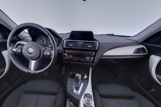BMW 220 vaihtoauto