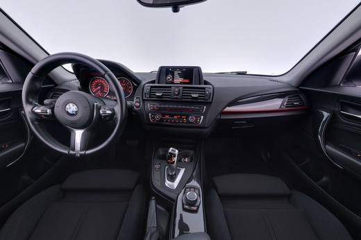 BMW 218 vaihtoauto
