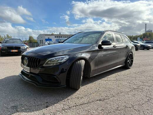 Mercedes-Benz C vaihtoauto