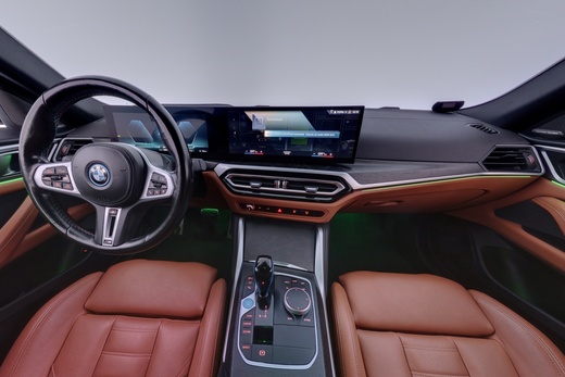 BMW i4 vaihtoauto
