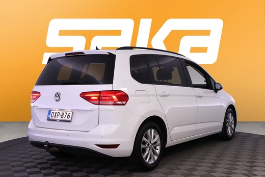Volkswagen Touran vaihtoauto