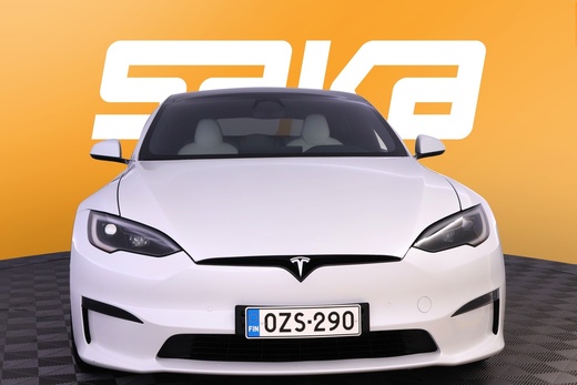 Tesla Model S vaihtoauto