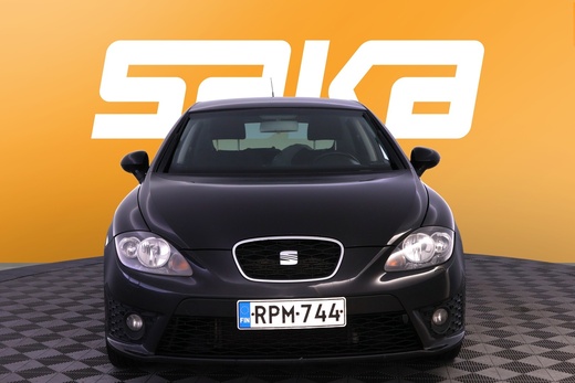 SEAT Leon vaihtoauto