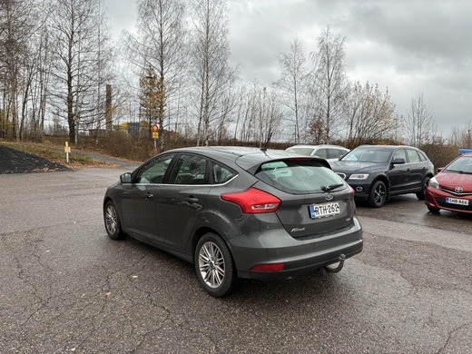 Ford Focus vaihtoauto