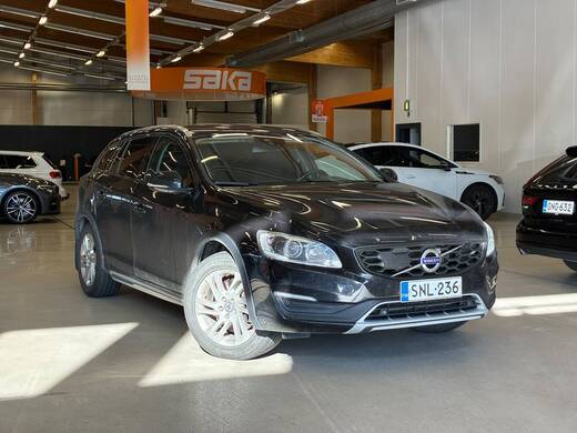 Volvo V60 Cross Country vaihtoauto