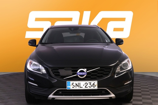 Volvo V60 Cross Country vaihtoauto