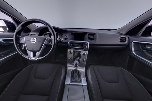 Volvo V60 Cross Country vaihtoauto