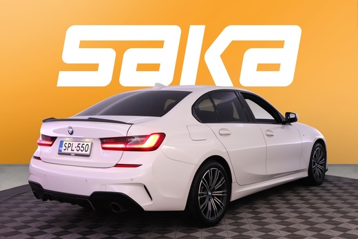 BMW 330 vaihtoauto