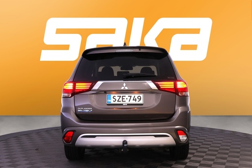 Mitsubishi Outlander PHEV vaihtoauto