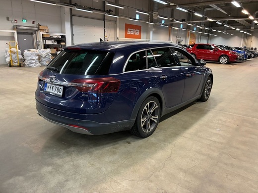 Opel Insignia vaihtoauto