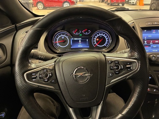 Opel Insignia vaihtoauto