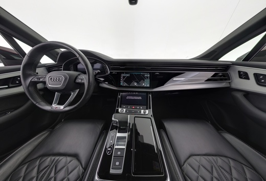 Audi Q7 vaihtoauto