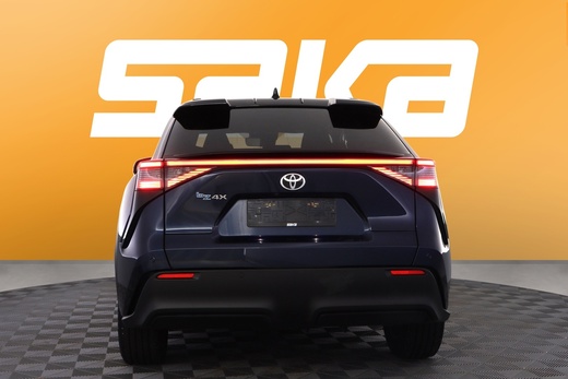 Toyota bZ4X vaihtoauto