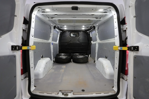 Ford Transit Custom vaihtoauto
