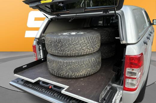 Ford Ranger vaihtoauto