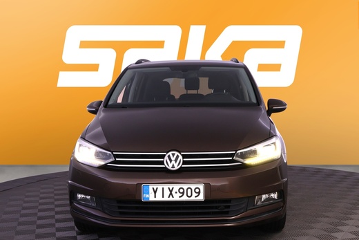 Volkswagen Touran vaihtoauto