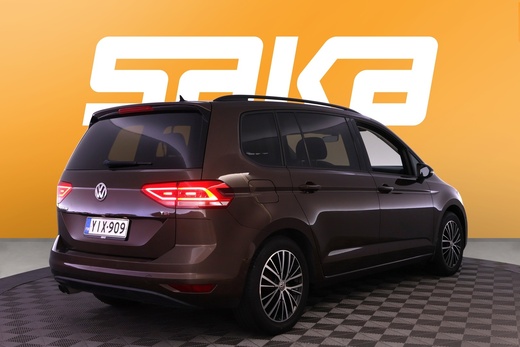 Volkswagen Touran vaihtoauto