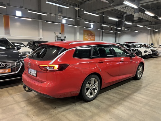 Opel Insignia vaihtoauto