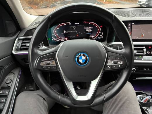 BMW 320 vaihtoauto