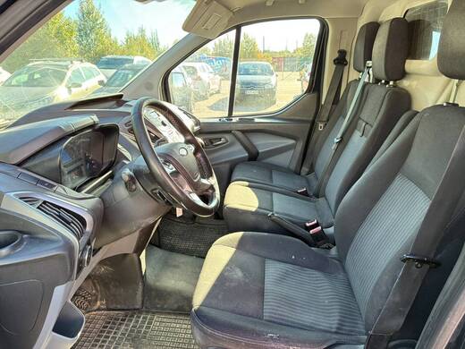 Ford Transit Custom vaihtoauto