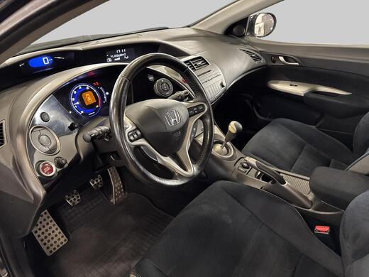 Honda Civic vaihtoauto