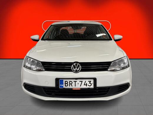 Volkswagen Jetta vaihtoauto