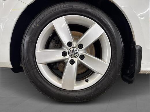 Volkswagen Jetta vaihtoauto