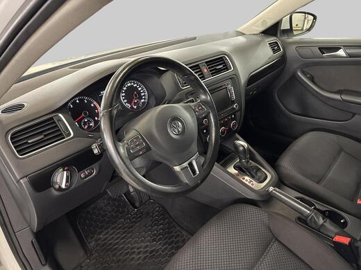 Volkswagen Jetta vaihtoauto