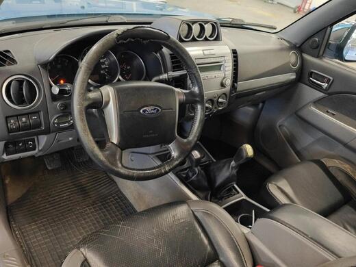 Ford Ranger vaihtoauto