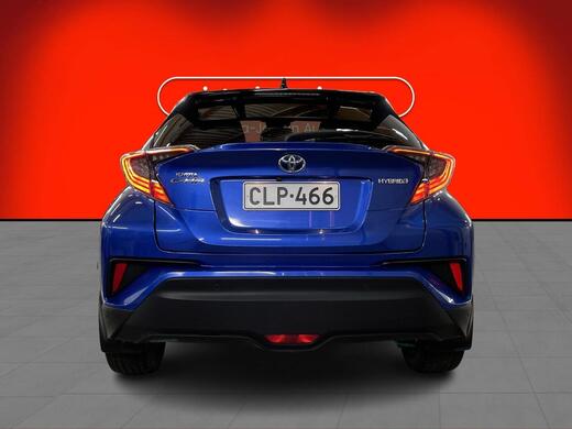 Toyota C-HR vaihtoauto