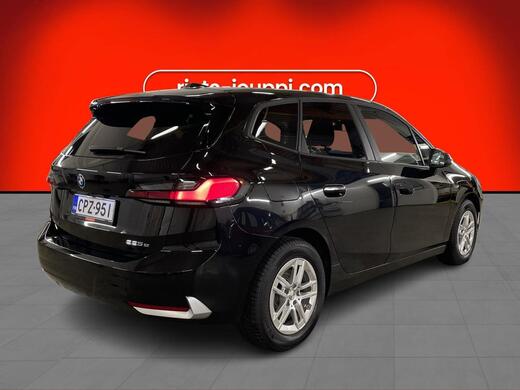 BMW 225 vaihtoauto