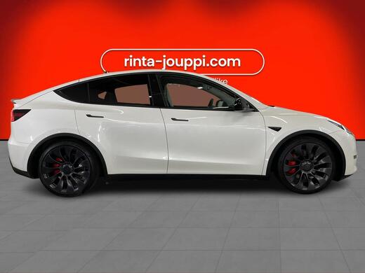 Tesla Model Y vaihtoauto