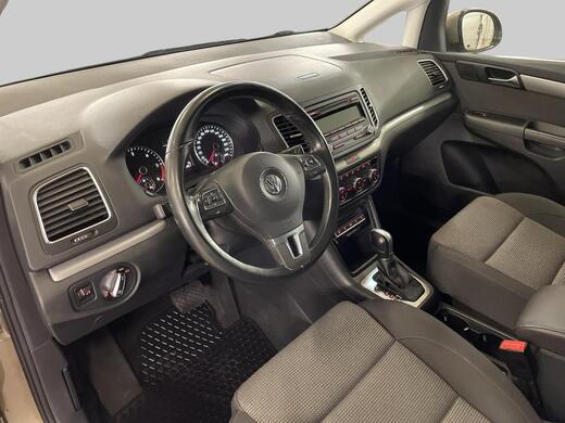 Volkswagen Sharan vaihtoauto