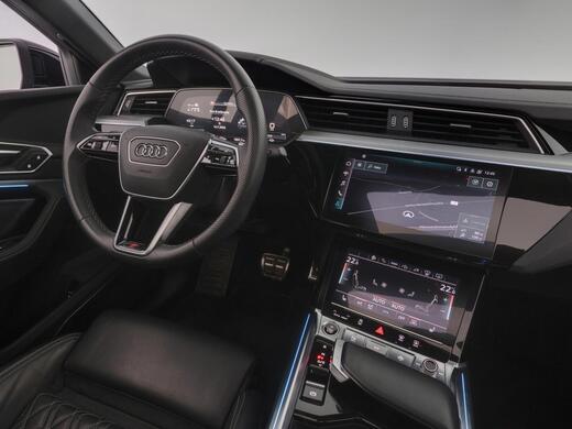 Audi Q8 e-tron vaihtoauto