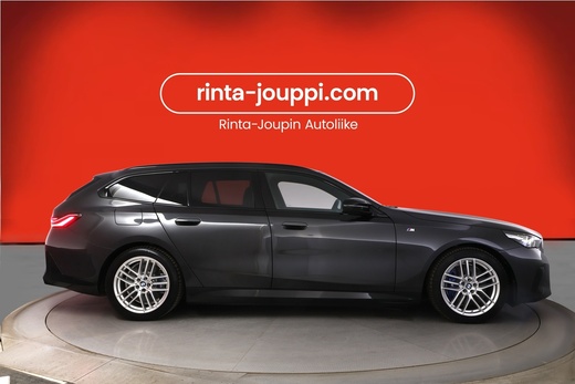BMW i5 M60 vaihtoauto