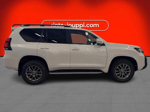 Toyota Land Cruiser vaihtoauto