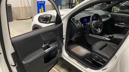 Mercedes-Benz EQB vaihtoauto