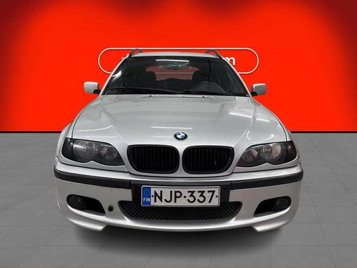 BMW 330 vaihtoauto