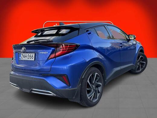 Toyota C-HR vaihtoauto