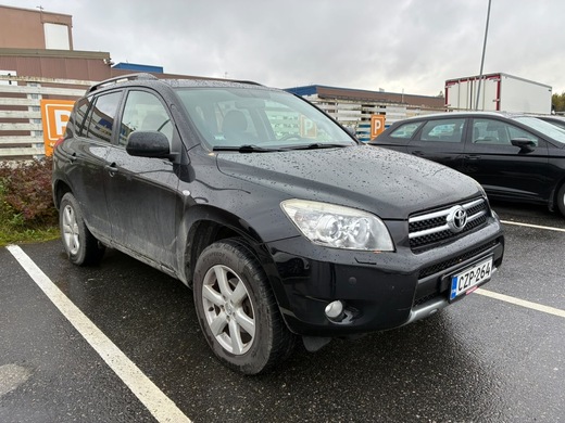 Toyota RAV4 vaihtoauto
