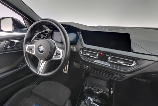 BMW M235i vaihtoauto