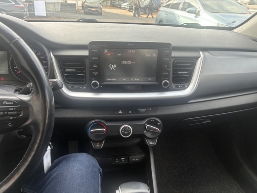 Kia Stonic vaihtoauto