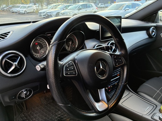 Mercedes-Benz CLA-sarja vaihtoauto
